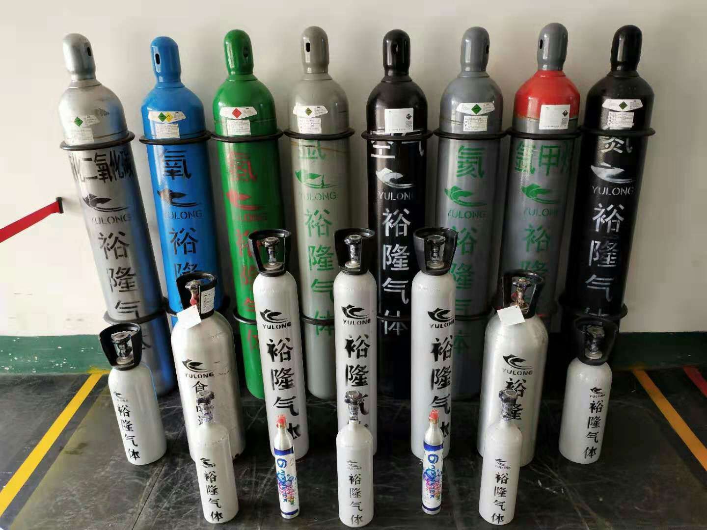 高純、超純（氧、氮、氬、氫、氦...）